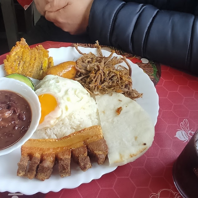 Bandeja Paisa