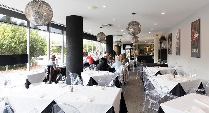 Sassone's at Yarra's Edge