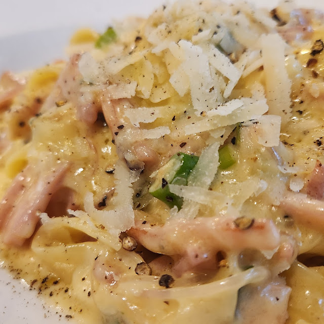 Fettuccine Al Salmone