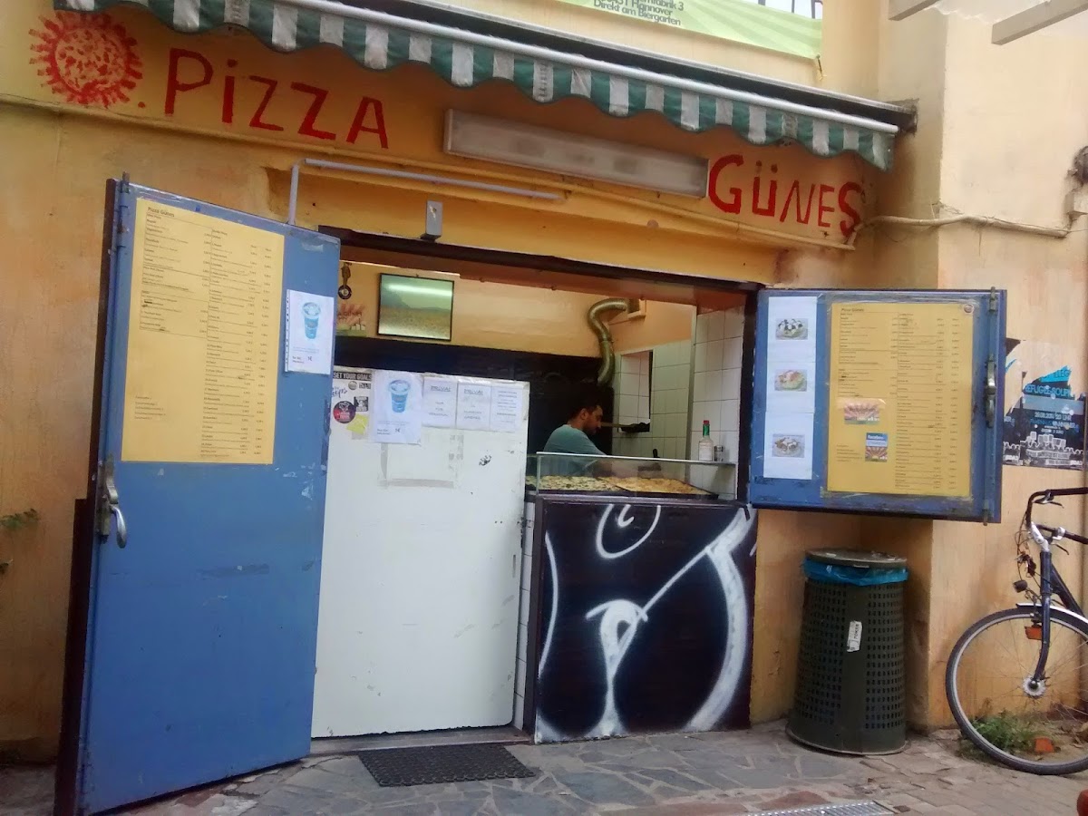 Pizza Günes