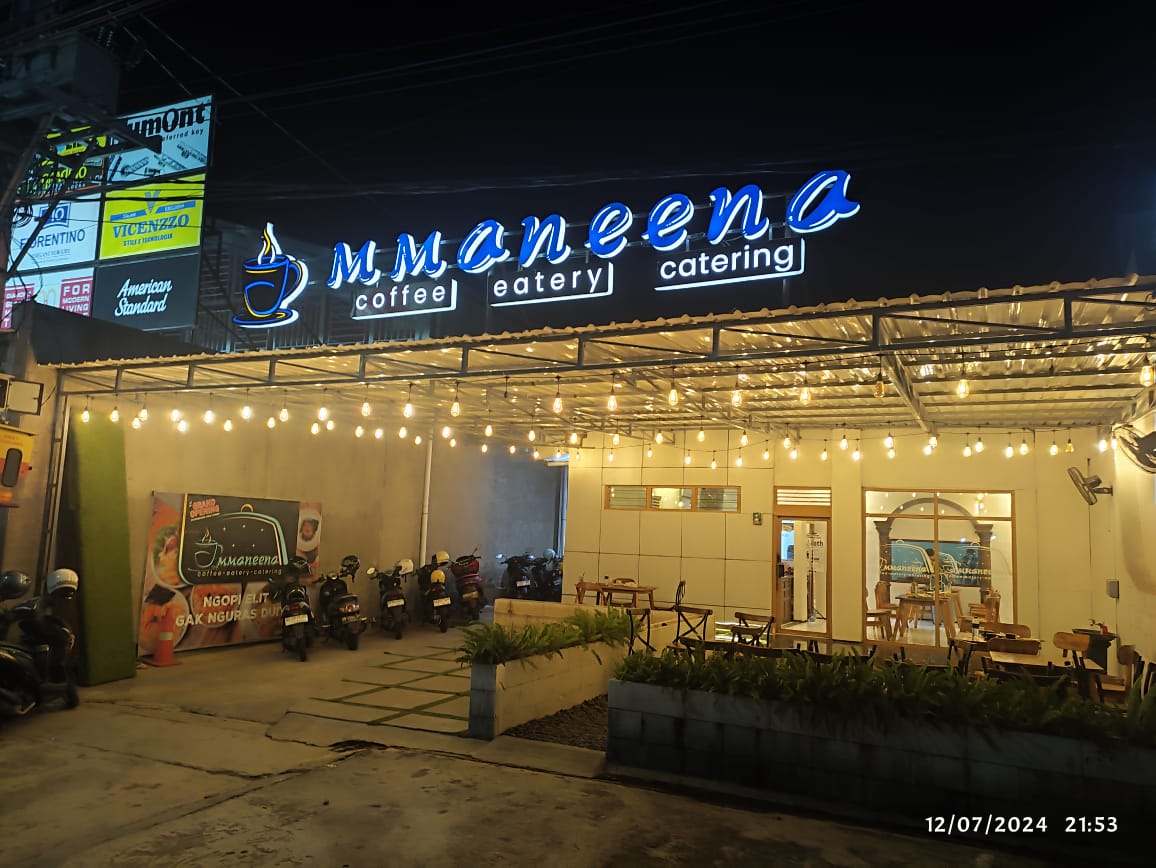 AMMANEENA Coffee, Eatery & Catering
