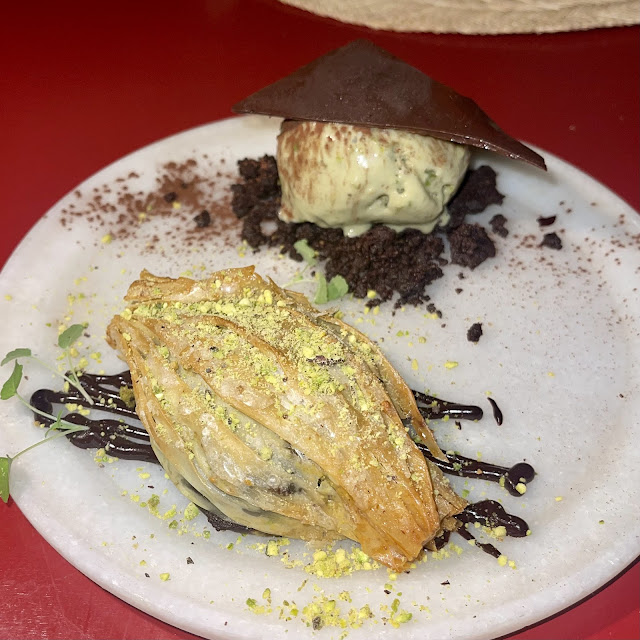 Baklava de Chocolate Negro Y Pistacho