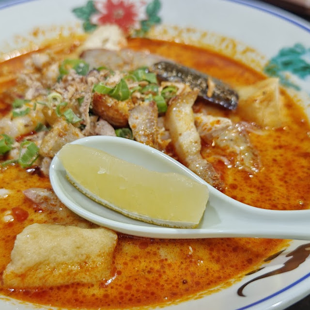 Seafood Curry Mee Laksa