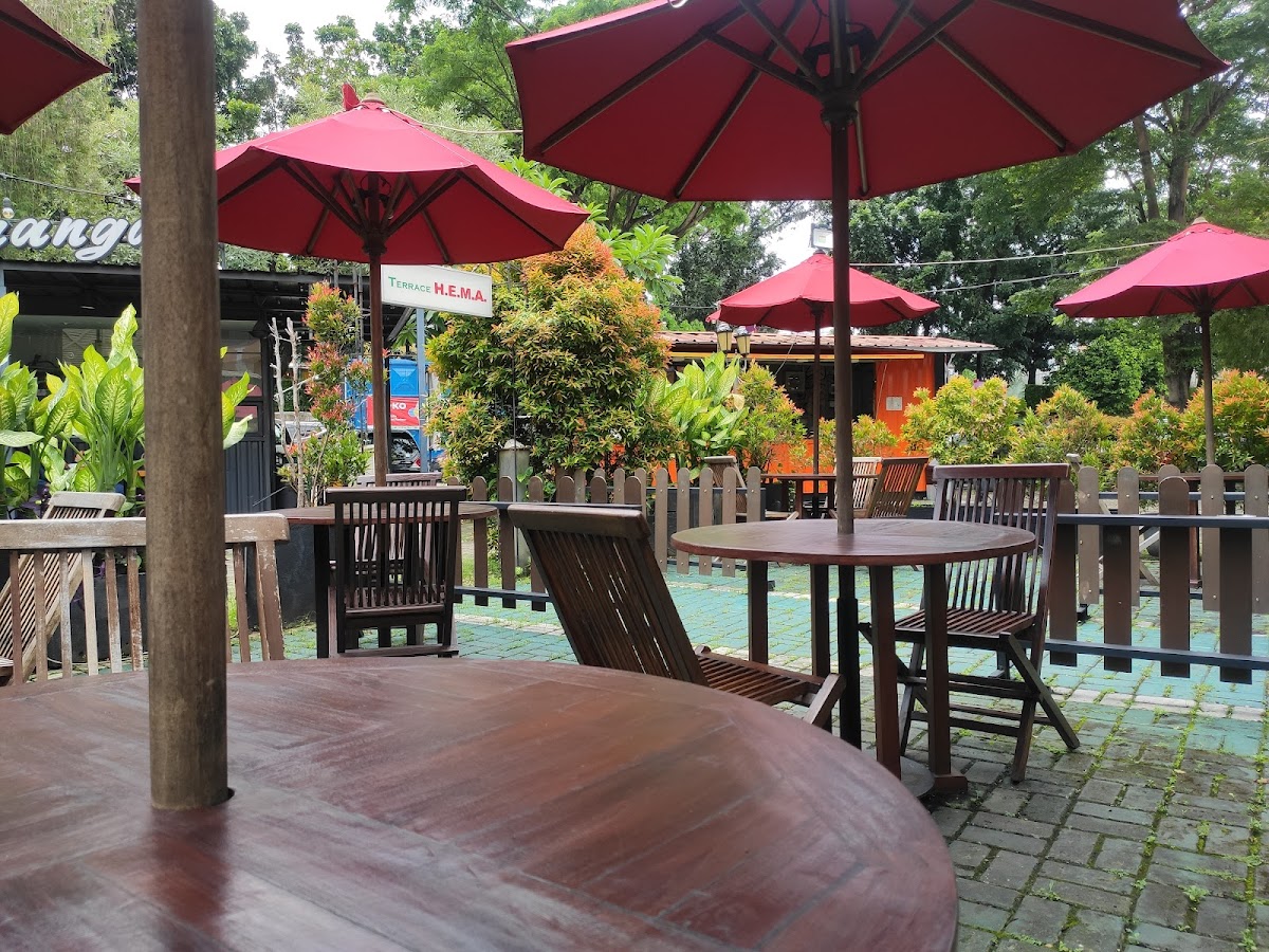 H.E.M.A Resto