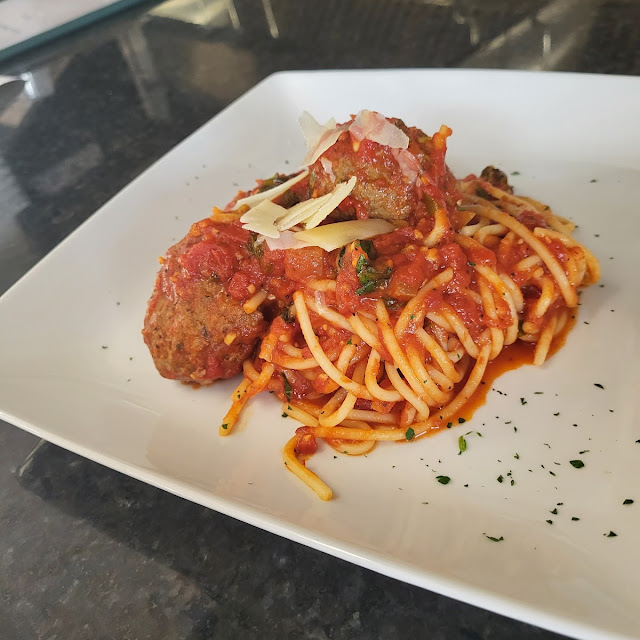 Spaguetti Meat Balls Marinara