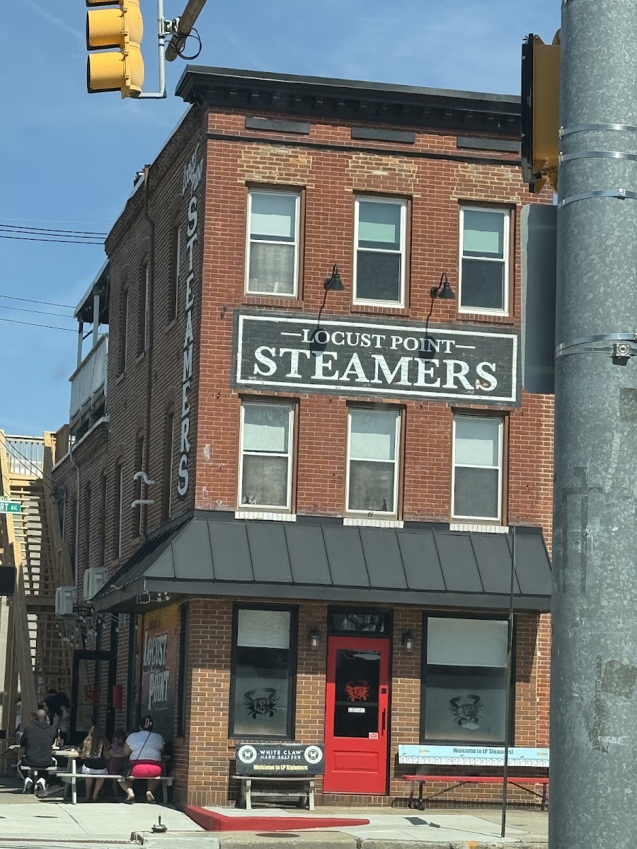 L.P. Steamers