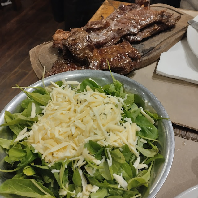 Ensalada Rúcula Y Parmesano