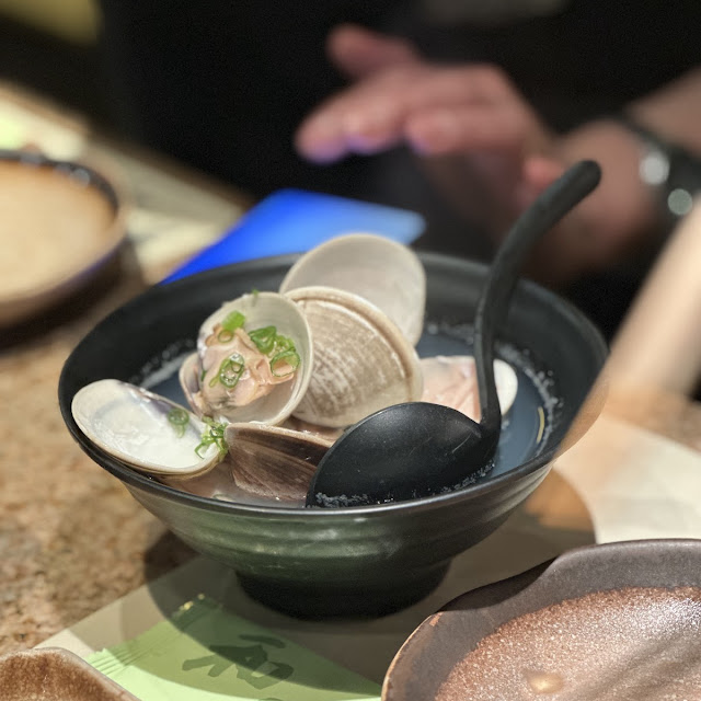 Boiled Clam with Sake