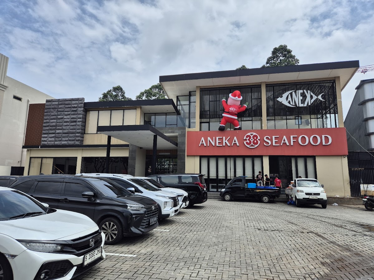 Aneka Seafood 38 BSD