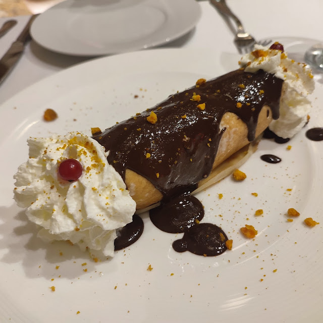 Crep Veneciano Con Helado de Vainilla