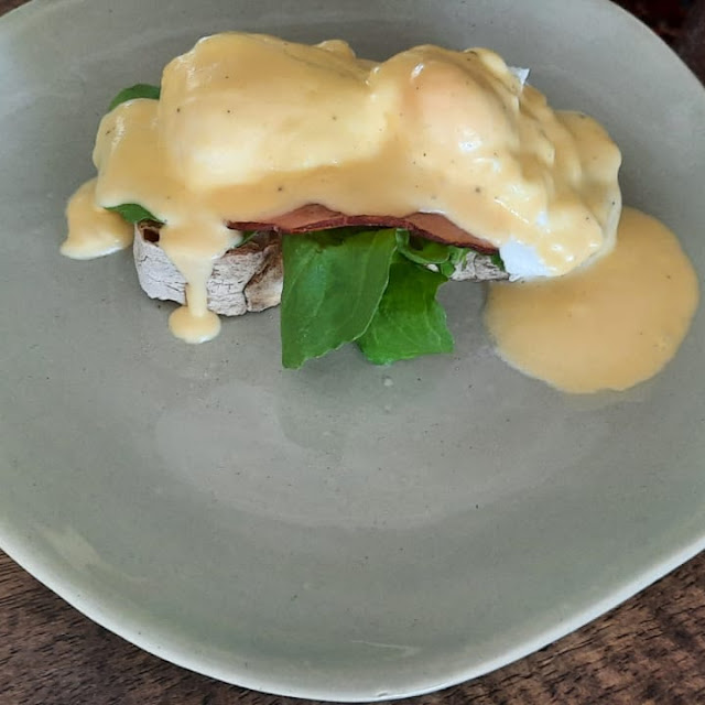 Egg Florentine