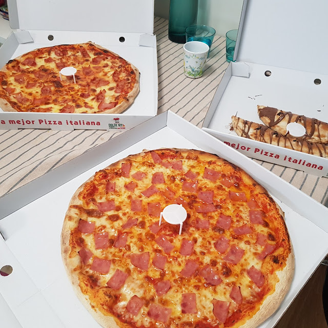 Pizzas Familiares Y Calzone de Nutella