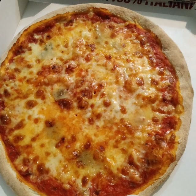 Pizza Cuatro Quesos