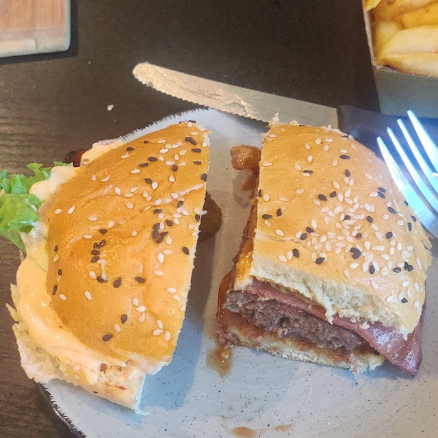 Beef Steak Burger