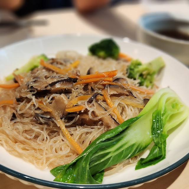 village hsinchu fried mee hoon 眷村新竹炒米粉