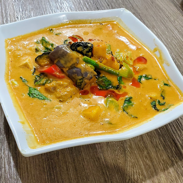 Tofu Pumpkin Red Curry