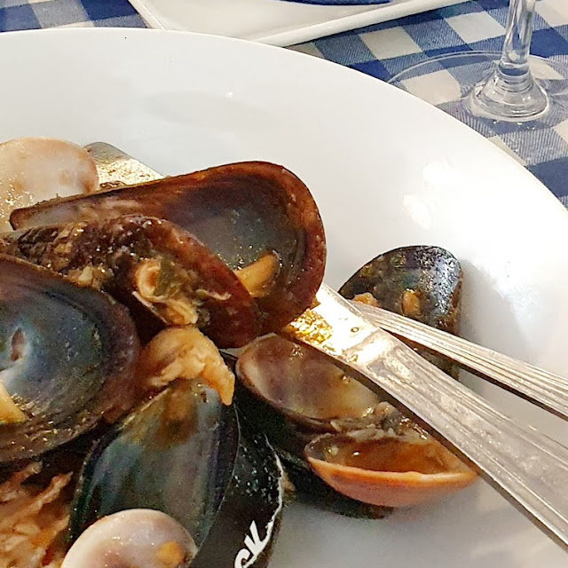 Zarzuela De Peix
