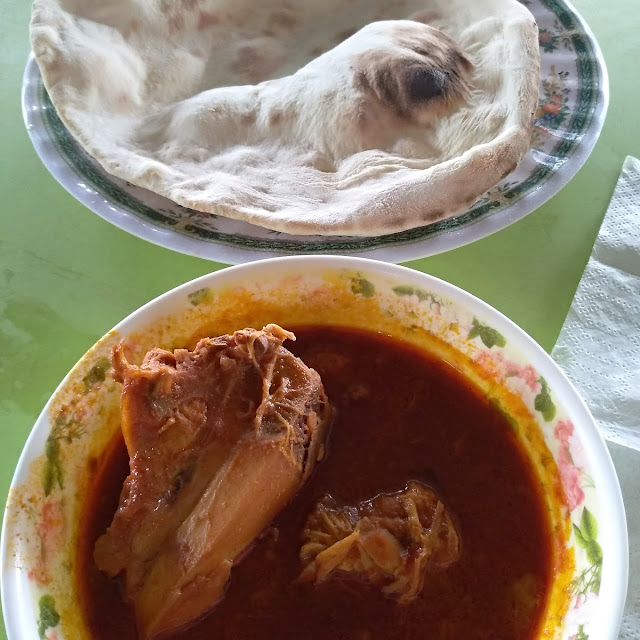 Roti Tempayan Ayam