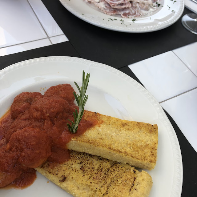 Polpa Di Cerve Marinata Alvo Con Polenta Di Burs