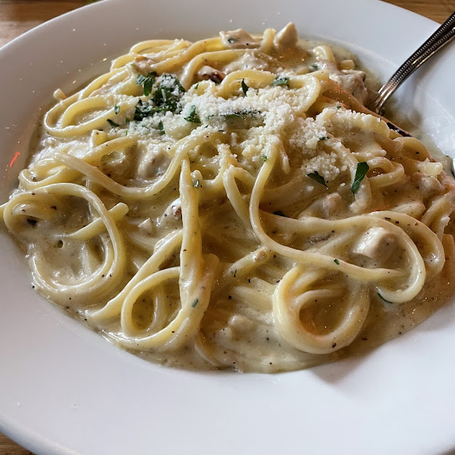 Alfredo Pasta with Grilled Chicken