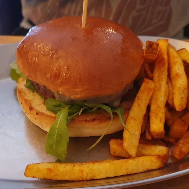 Burger Mon Amour