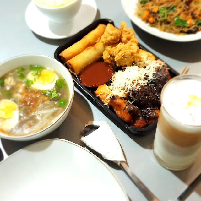 Soto Banjar & Snack Platter
