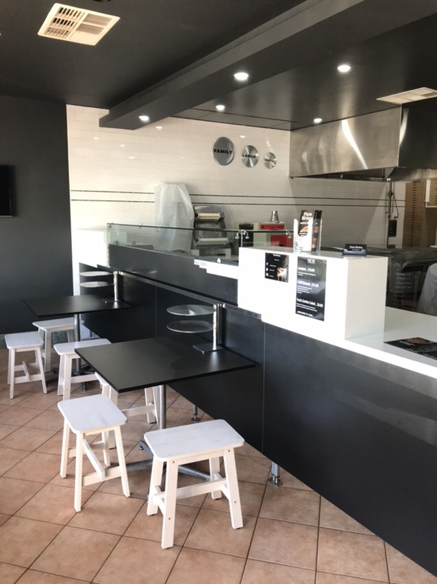 Pizza Riviera