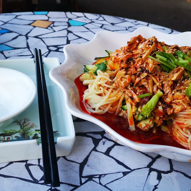 鸡丝凉面