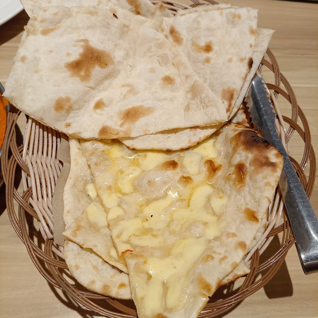 Cheese Naan