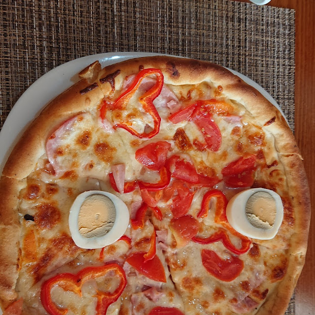 Pizza Denis Without Olives