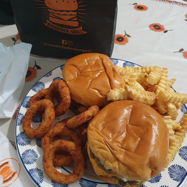 Smash Big Com Batata E Onion Rings
