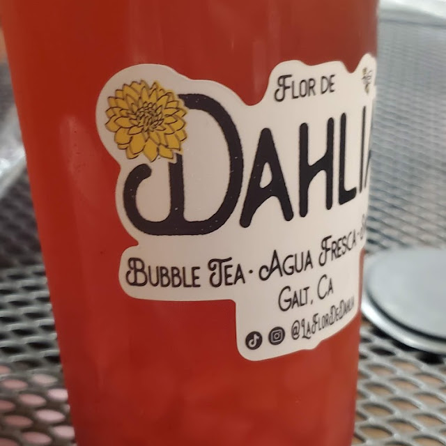 Strawberry Black Tea with Heart Jelly and Star Jelly