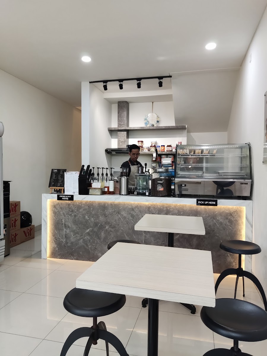 Lekker Story Sawangan