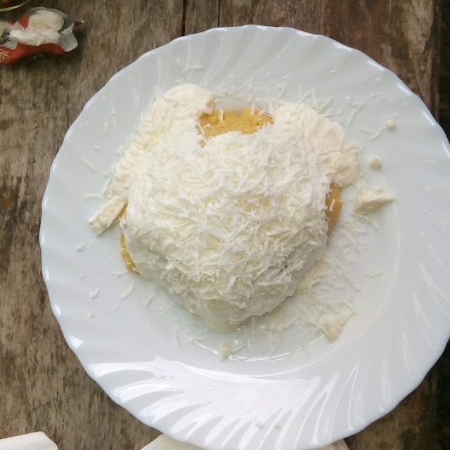 Mamaliga Cu Branza