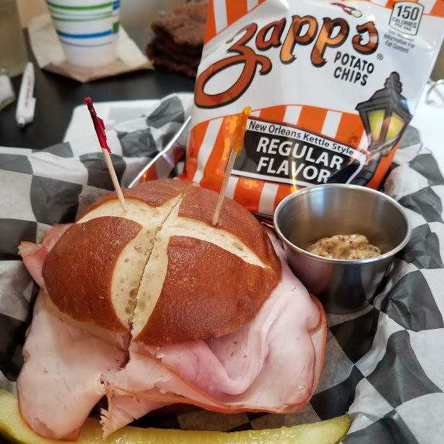 Sandwich Provolone