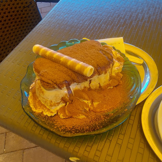 Tiramisu Becher