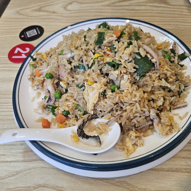 Fried Rice with Spicy Cabbage Seafood Fried Rice