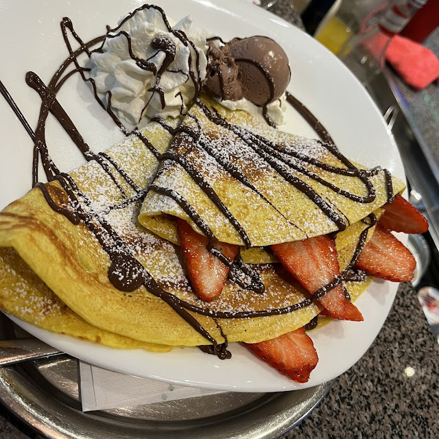Crepes Mit Erdbeeren
