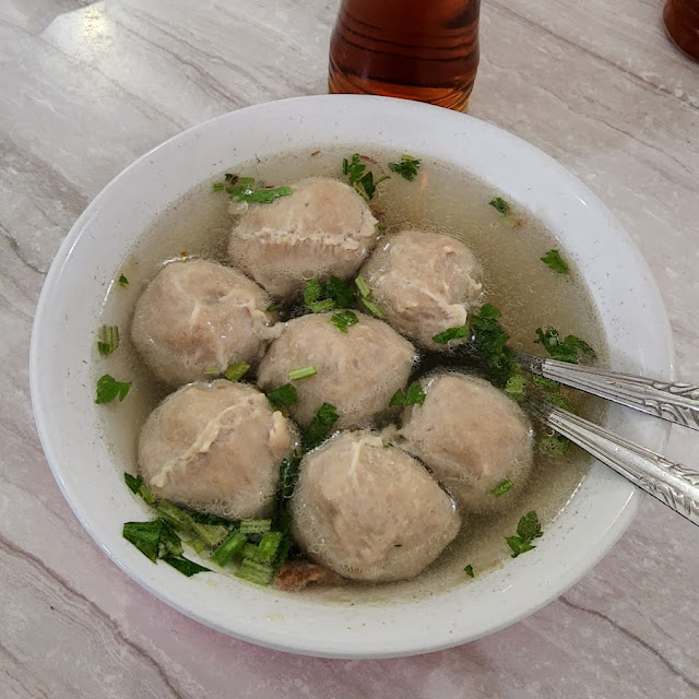 Bakso Urat Telur