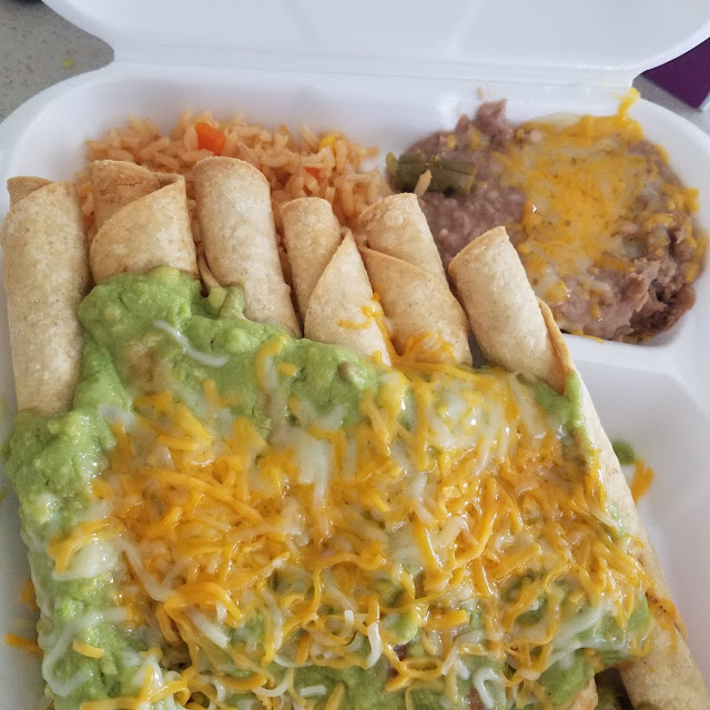 Tamale Combination Plate