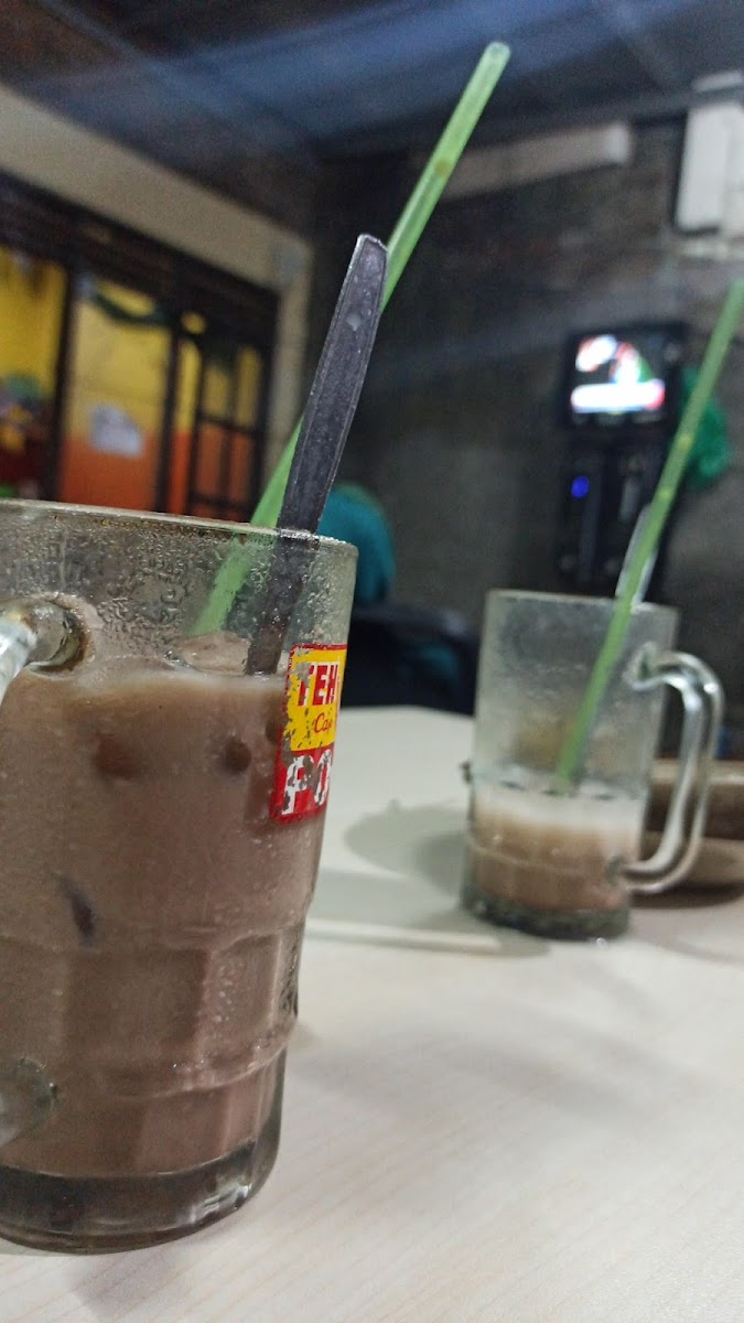 Adhi Angkringan