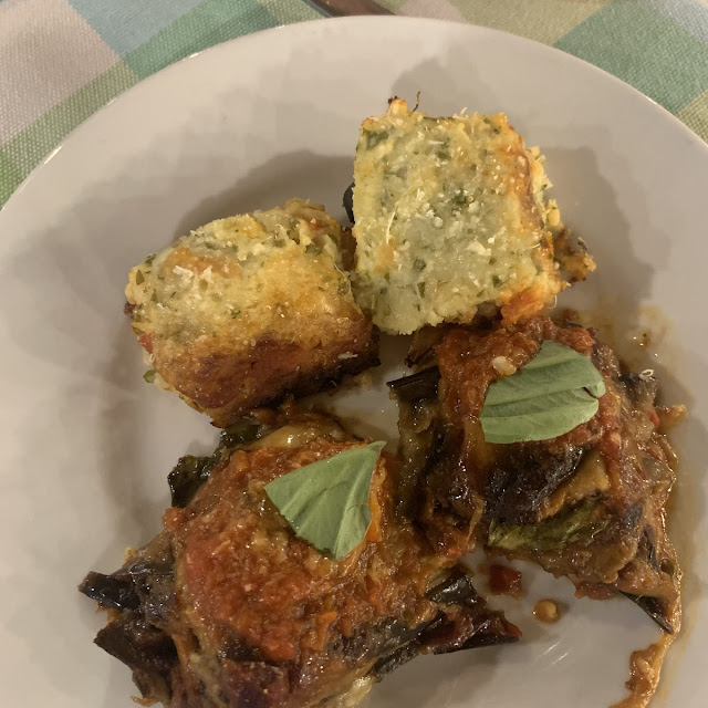 Parmigiana Di Melanzane E Pitta Di Patate Salentina