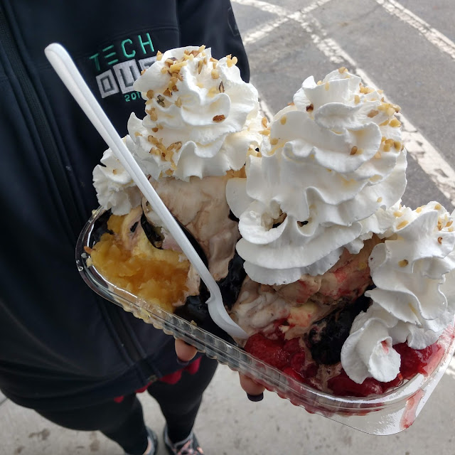 Small Banana Split