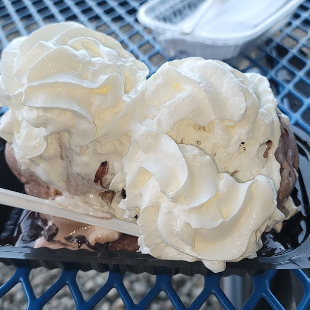 Brownie Sundae