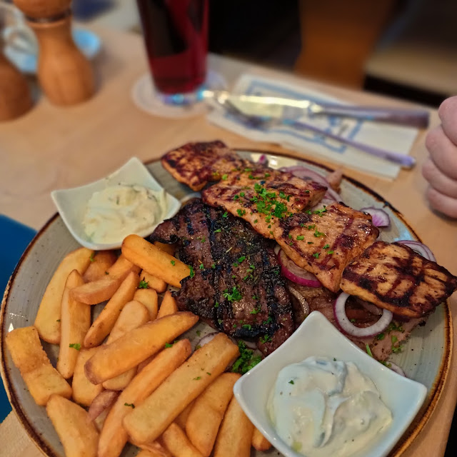 Gyros Mit Gebratenen Kalamari