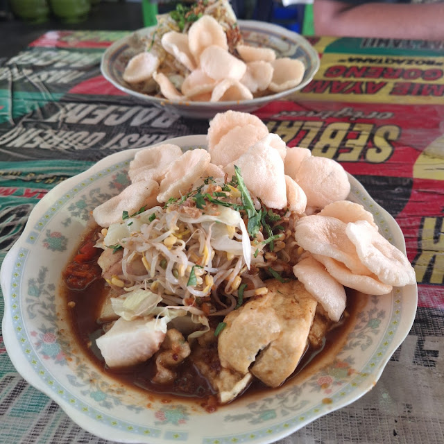 Kupat Tahu Original Plus Telur 16k