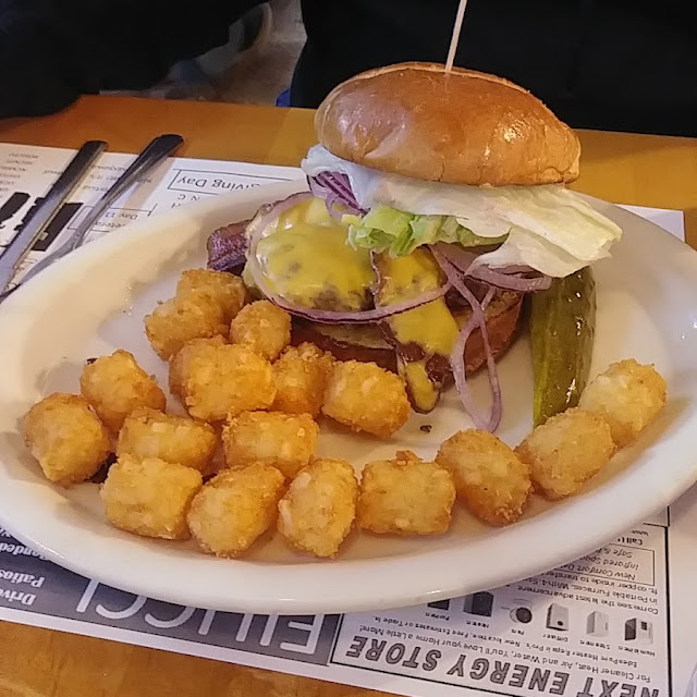 Bacon Cheeseburger