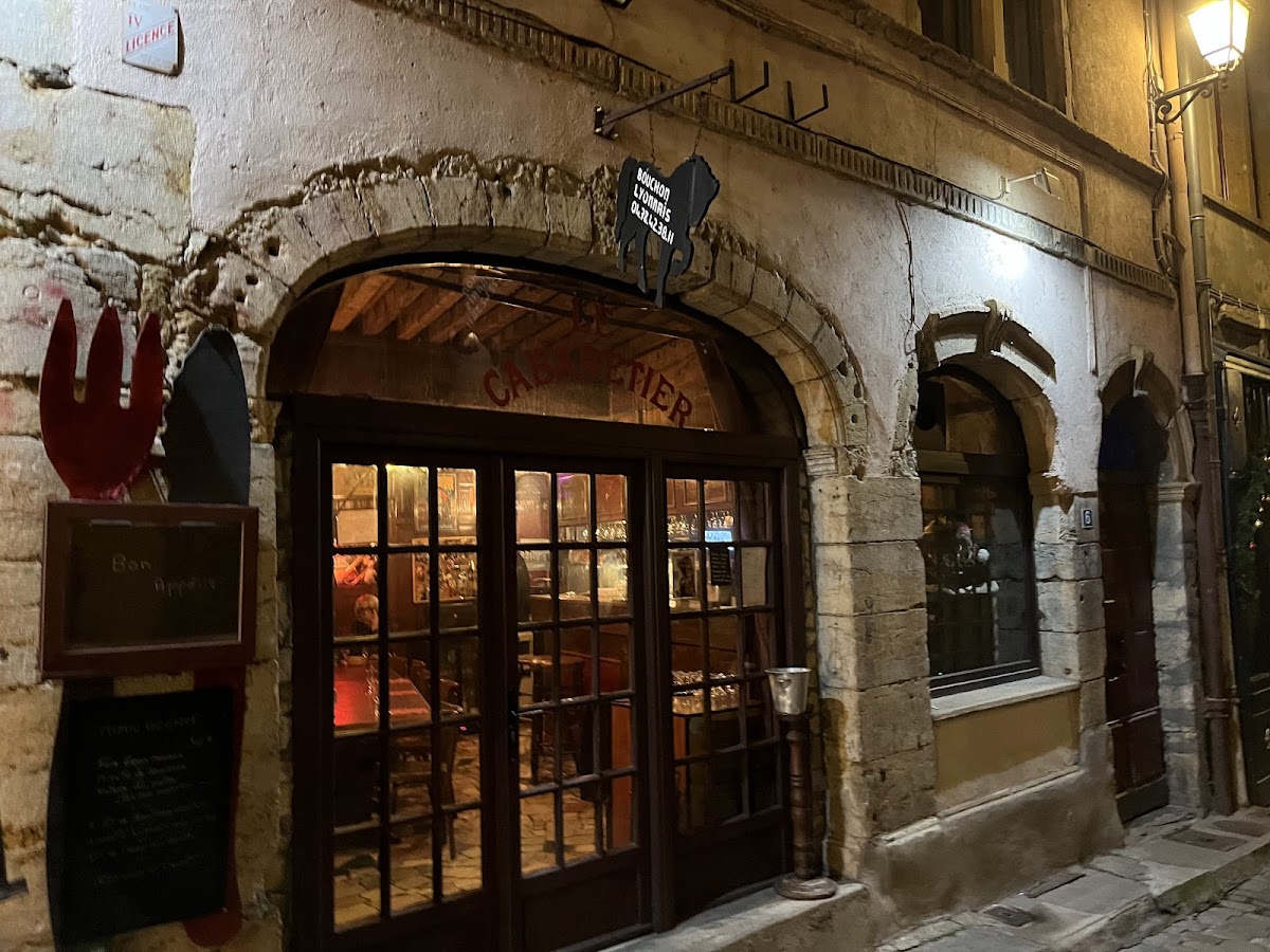 Le Cabaretier