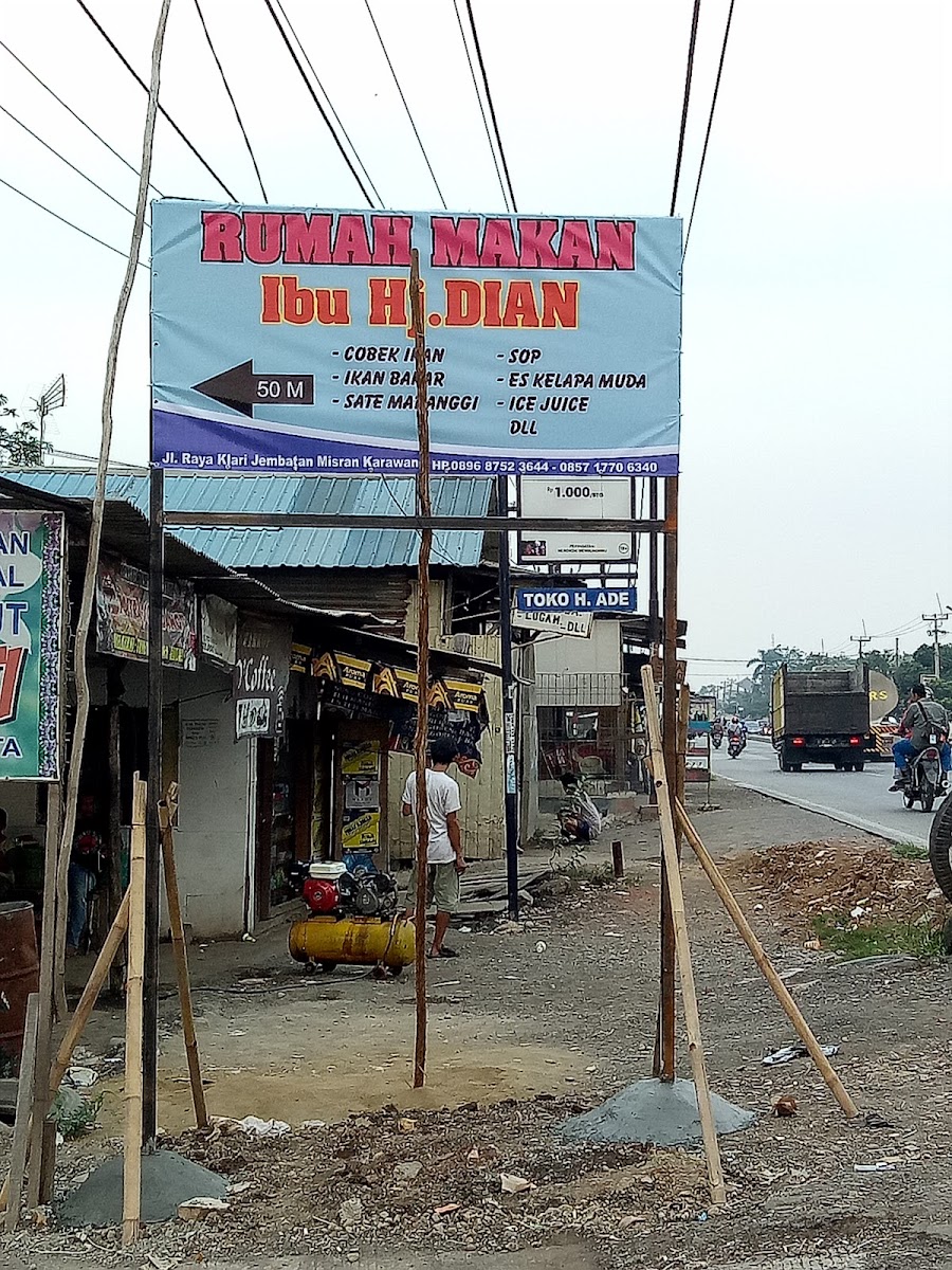 RUMAH MAKAN ALAM HIJAU HJ DIAN