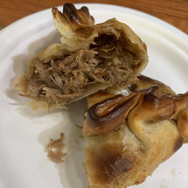 Empanada Argentina De Cordero Braseado